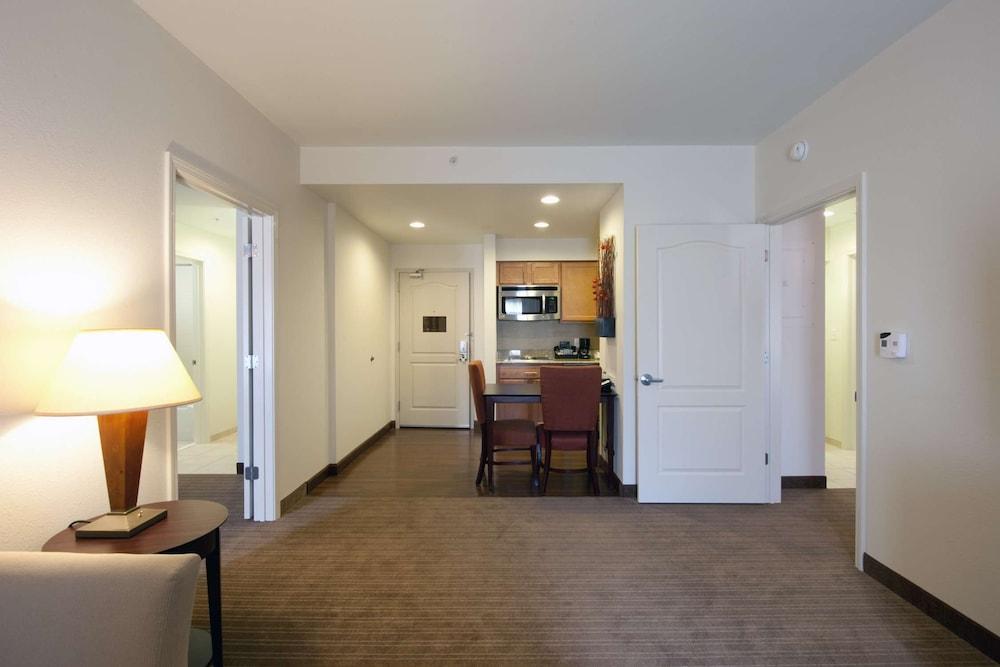 Homewood Suites By Hilton St. Louis - Galleria Richmond Heights Dış mekan fotoğraf